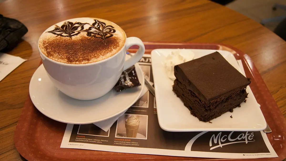 Bletchley Bakery Cafe – bakery & café in Bletchley town centre